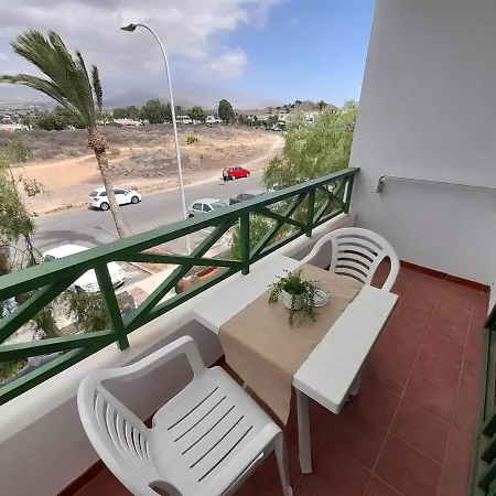 Parque Don Jose 389 * أرونا